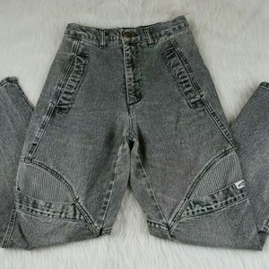 80/90s guess black acid washed taper mom jeans